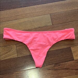 NWT thong bikini bottom Victoria Secret